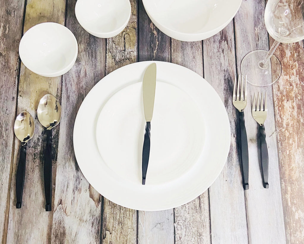 20 Pc Flatware Set Z71168