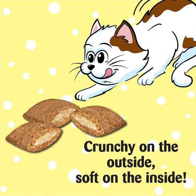 Crunchy and Soft Kitten Treats Dairy Flavor F7753