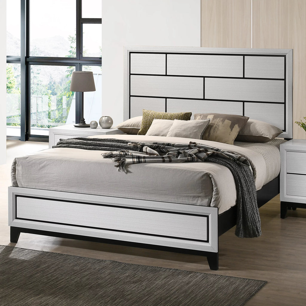 White Queen Bedroom Set with Dresser, Mirror, Night Stand V69426