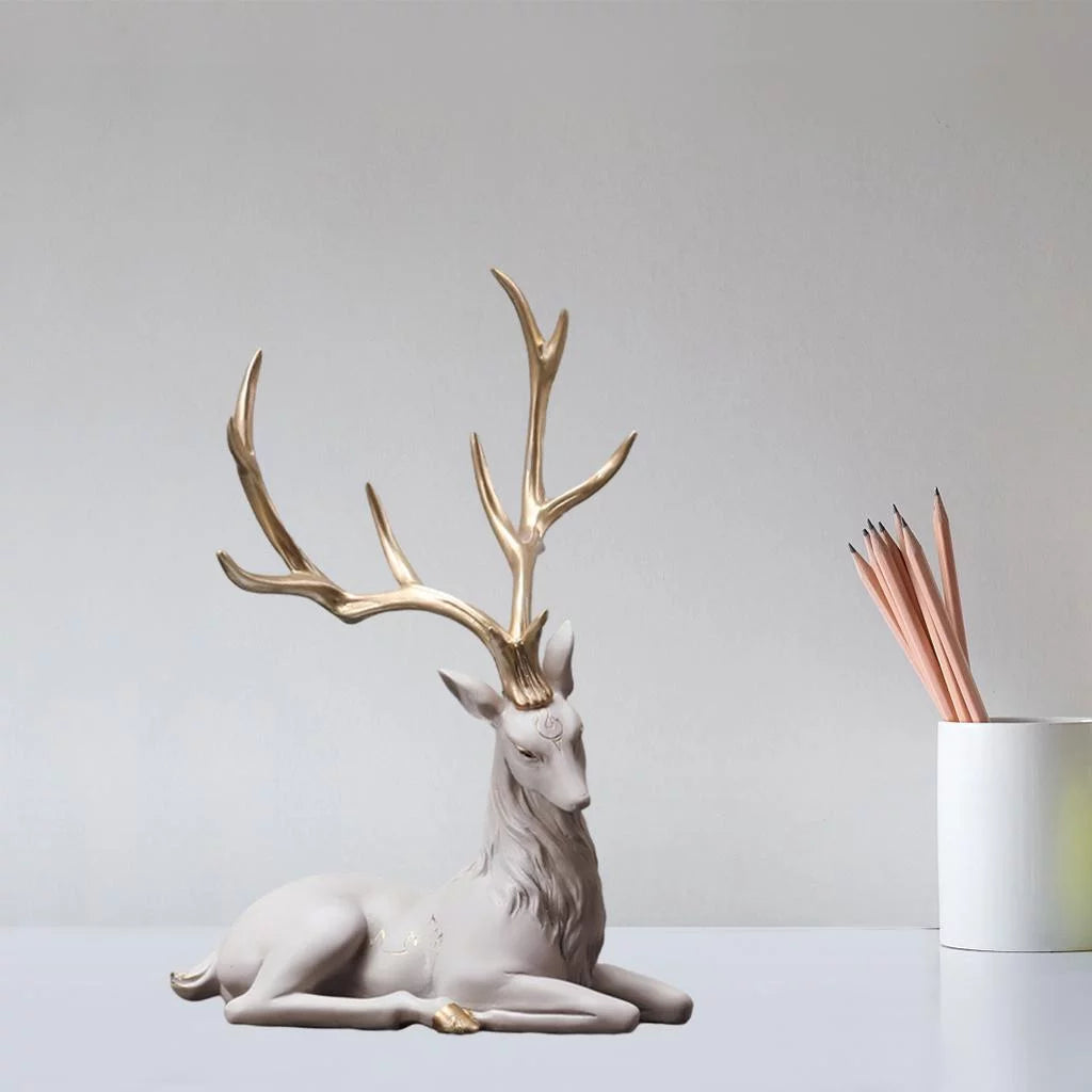 Reindeer Ornaments Figurine Statue L817511
