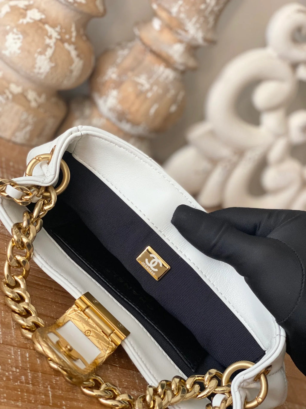 Small Hobo Bag White T8469