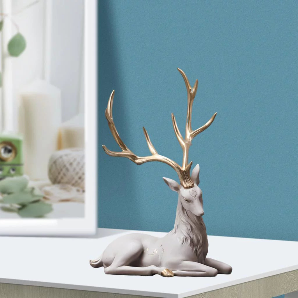 Reindeer Ornaments Figurine Statue L817511