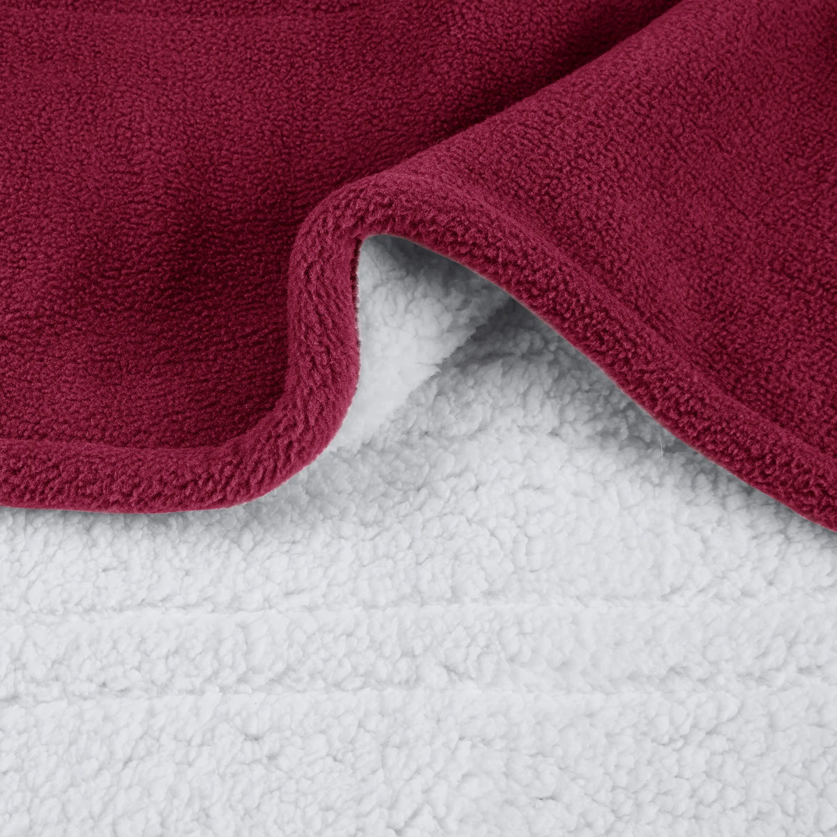 Berry Red Reversible Fleece to Sherpa Throw I6118