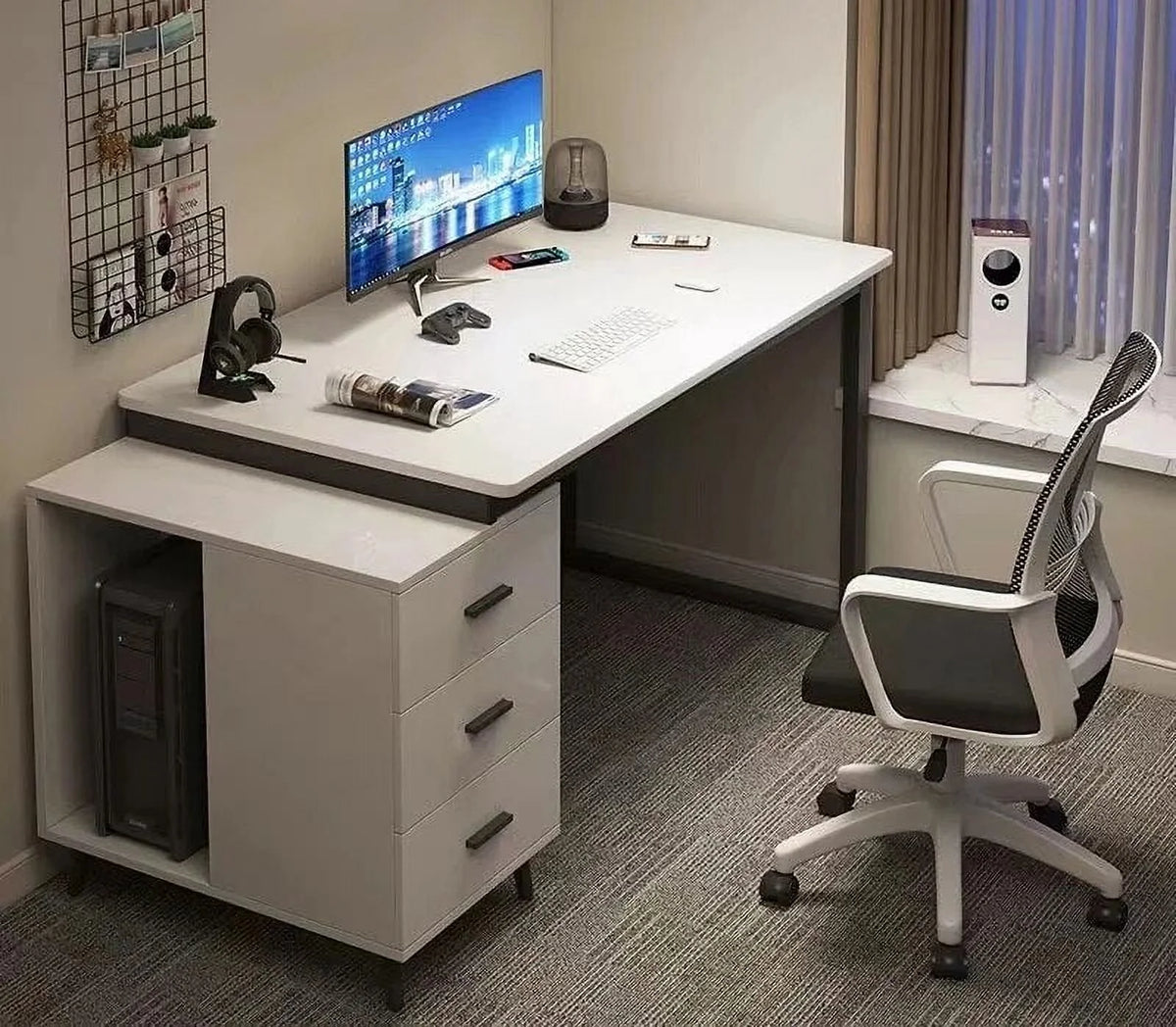 Computer Desk with Drawers D538