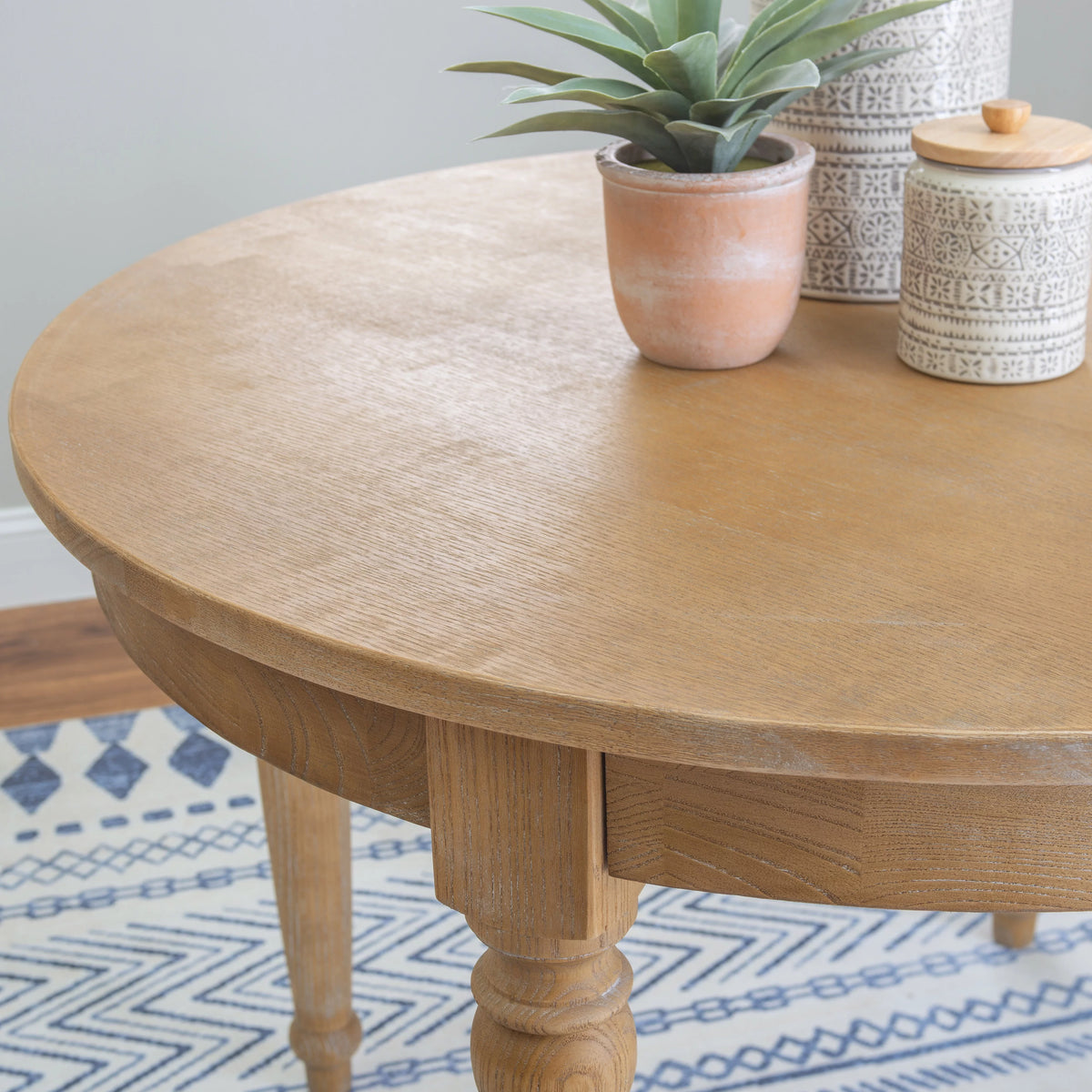 42" Round Rustic Dining Table with Turned Legs S1845