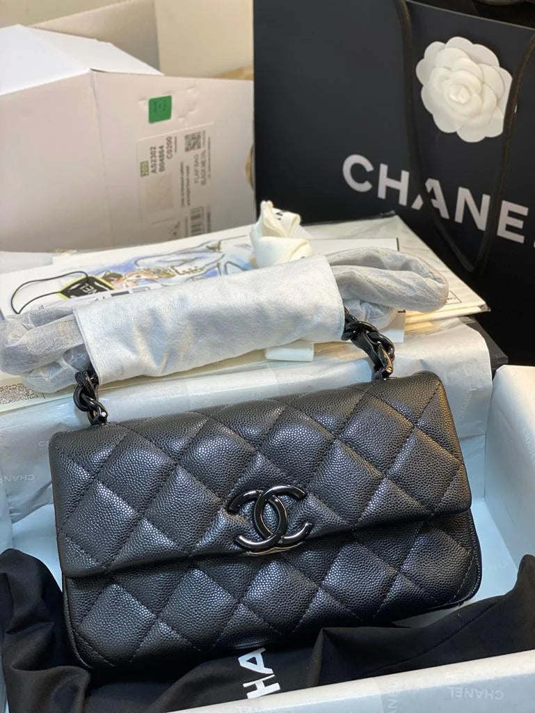 Small Flap Bag Black E75723