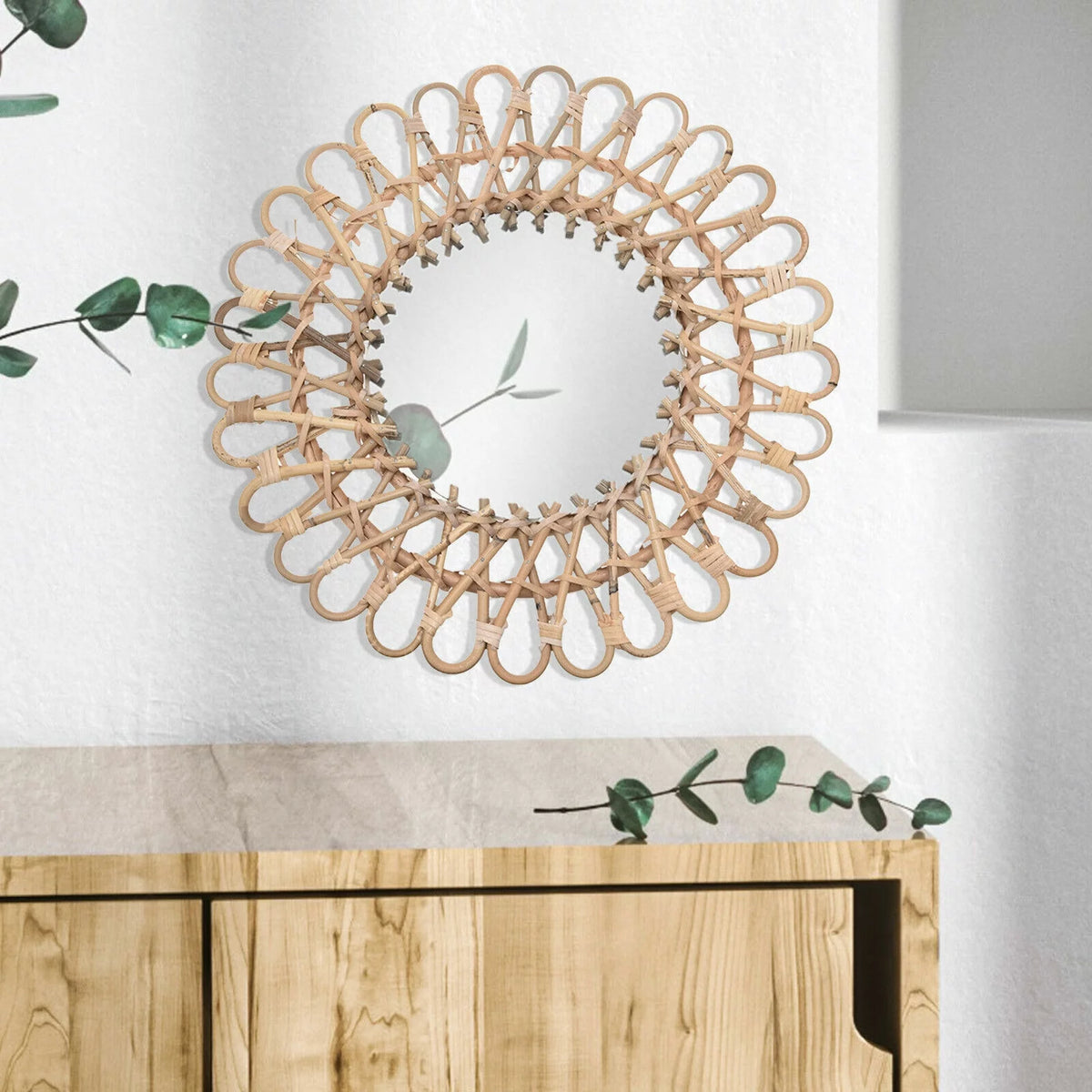 Rattan Flower Shaped Wall Mirror K498