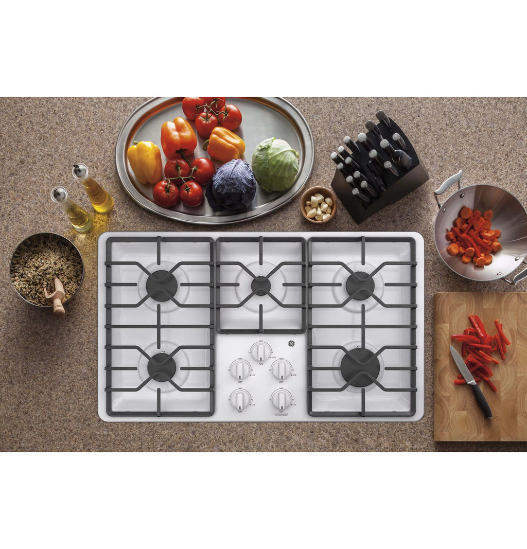 White 36" Gas Cooktop with 5 Sealed Burners C964655