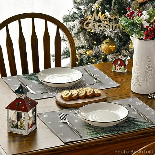 Beige Pine Tree Snowflake Placemats Set of 4 H693399