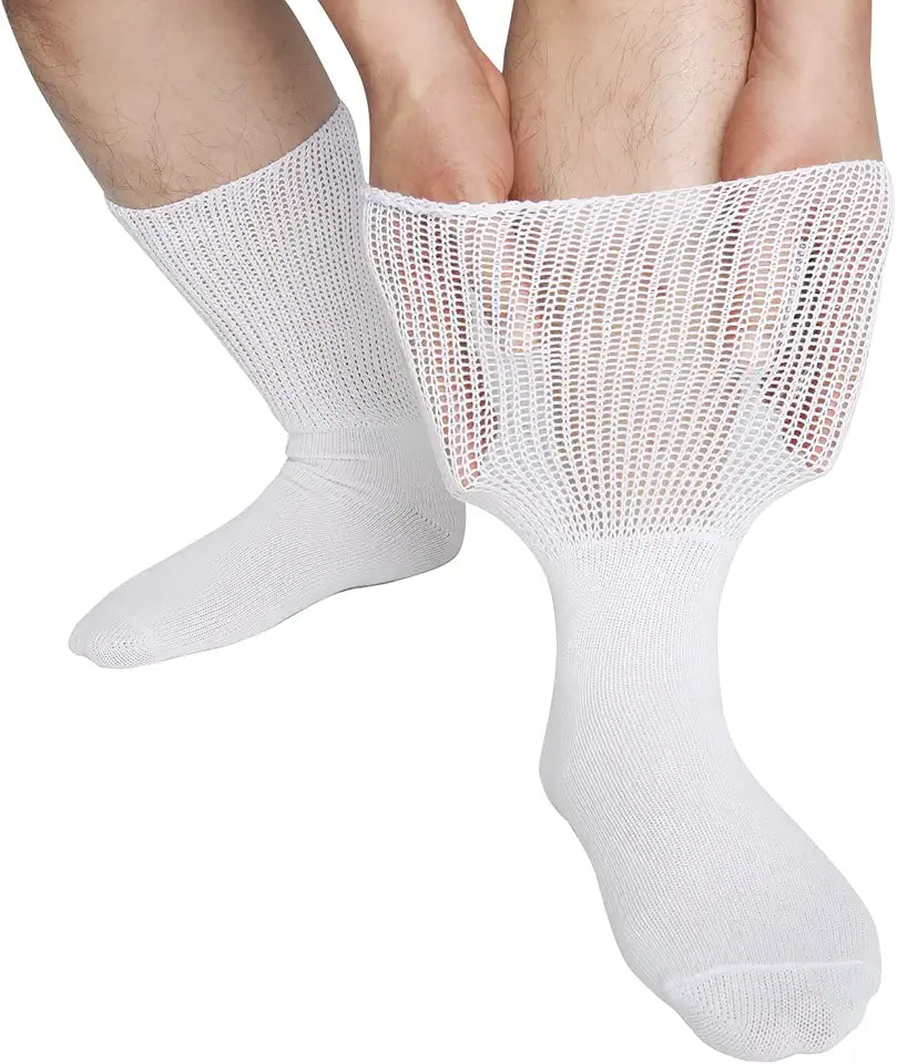 Black White Loose Fit Non-Binding Cotton Crew Socks U830259